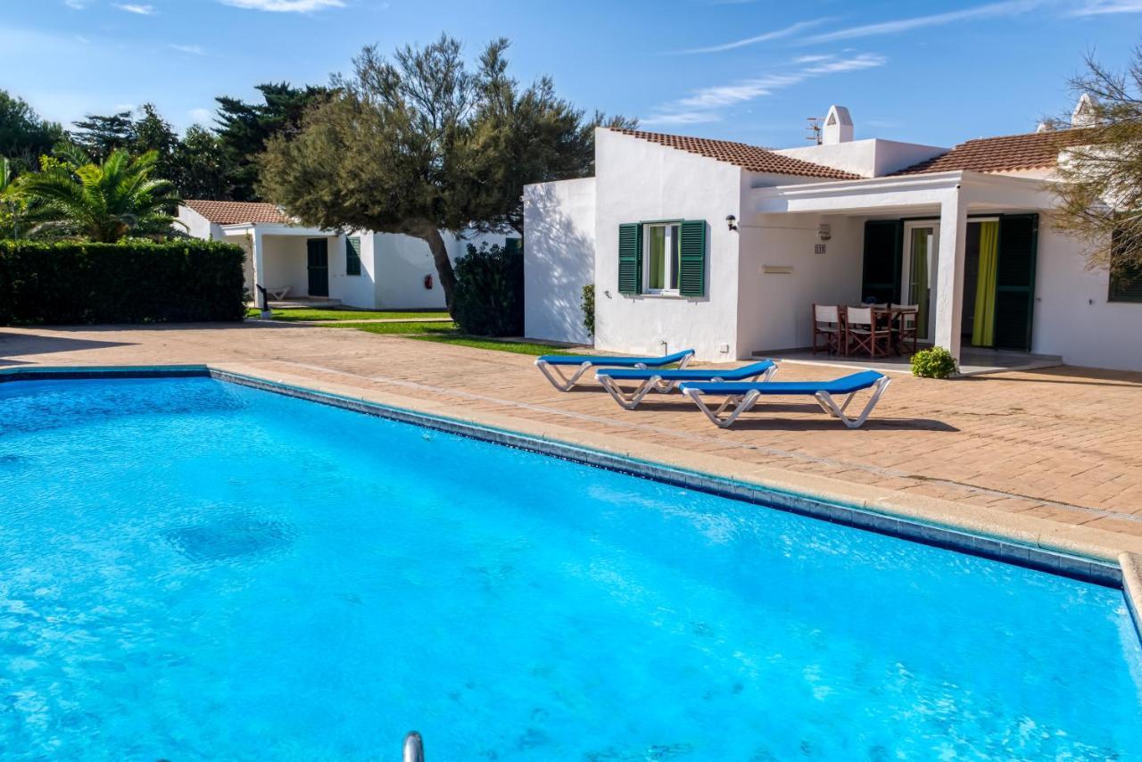Apartamentos Las Golondrinas Cala 'n Bosch Buitenkant foto