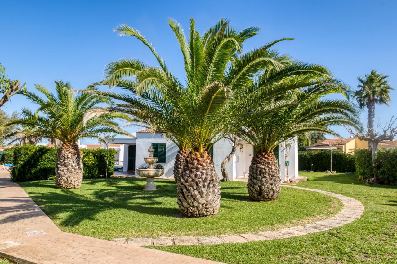 Apartamentos Las Golondrinas Cala 'n Bosch Buitenkant foto