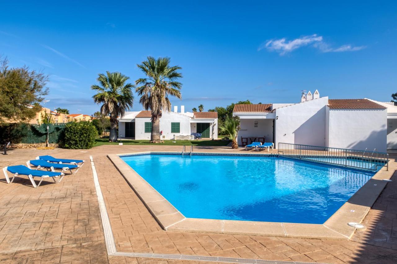 Apartamentos Las Golondrinas Cala 'n Bosch Buitenkant foto