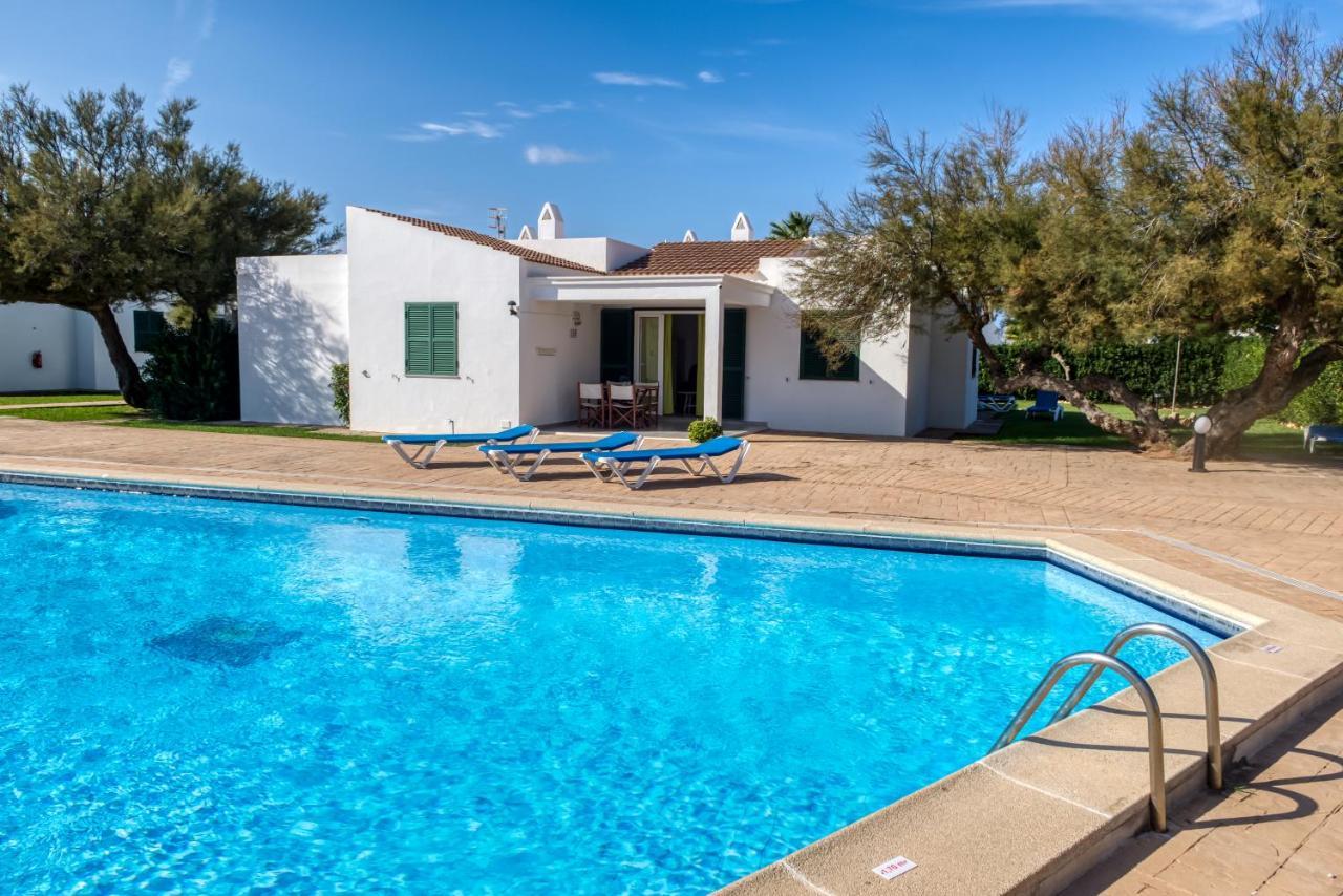 Apartamentos Las Golondrinas Cala 'n Bosch Buitenkant foto