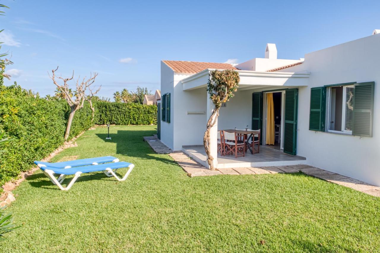 Apartamentos Las Golondrinas Cala 'n Bosch Buitenkant foto