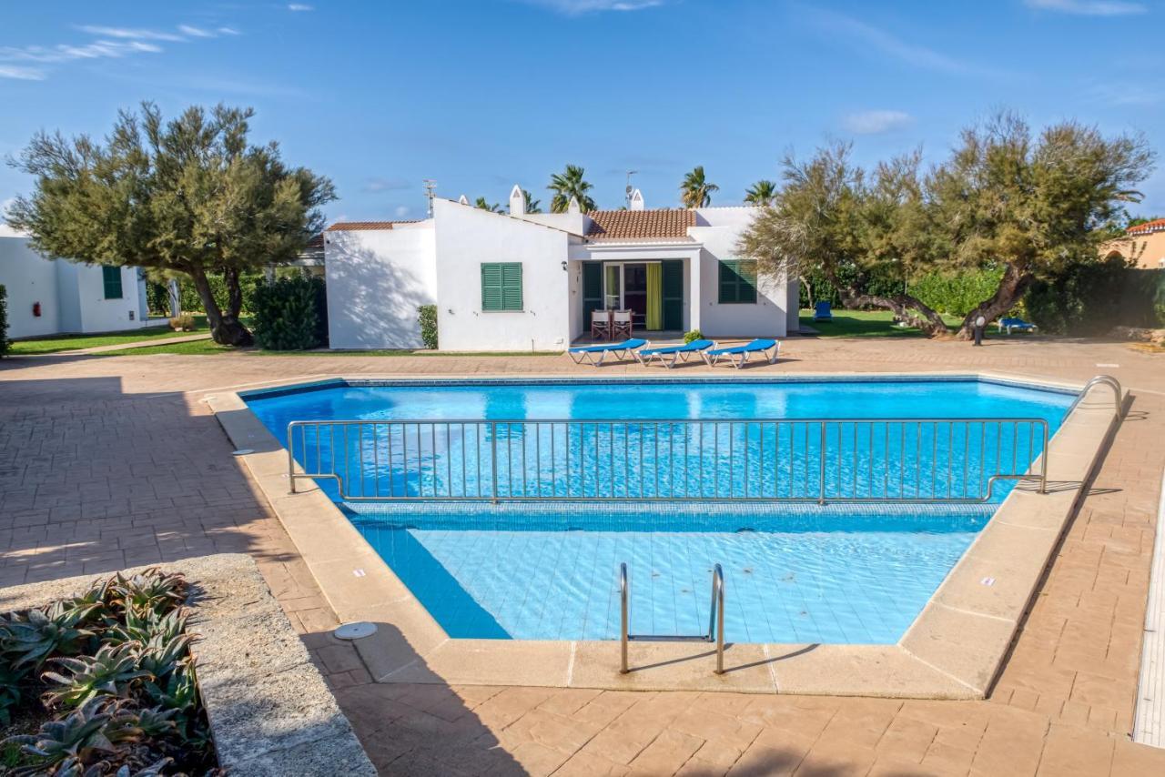 Apartamentos Las Golondrinas Cala 'n Bosch Buitenkant foto